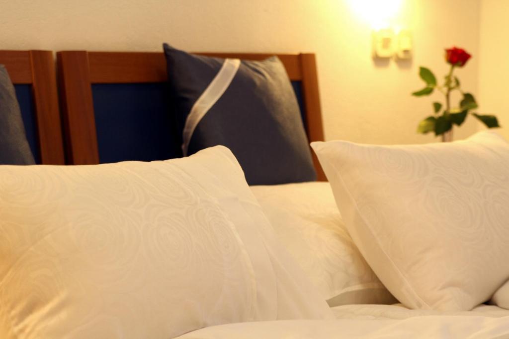 Apartments Amore Bol Chambre photo